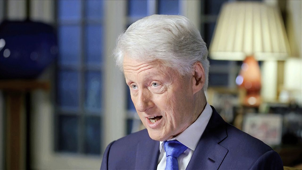 L Ancien Pr Sident Am Ricain Bill Clinton Hospitalis En Californie