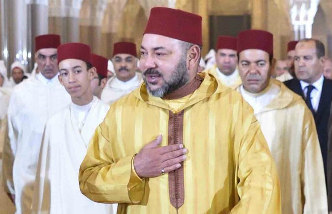 الملك محمد السادس يُعزّي أسرة الأستاذ الراحل أحمد شوقي بنيوب