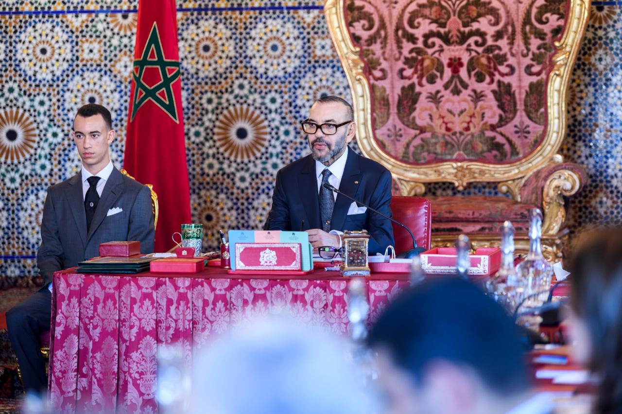 Sa Majesté le Roi préside un Conseil des ministres (communiqué du porte-parole du Palais Royal)