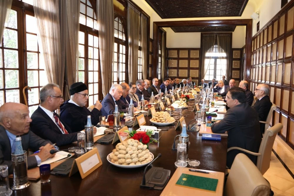 Les partis politiques marocains : crise structurelle, limites institutionnelles et faillite interne