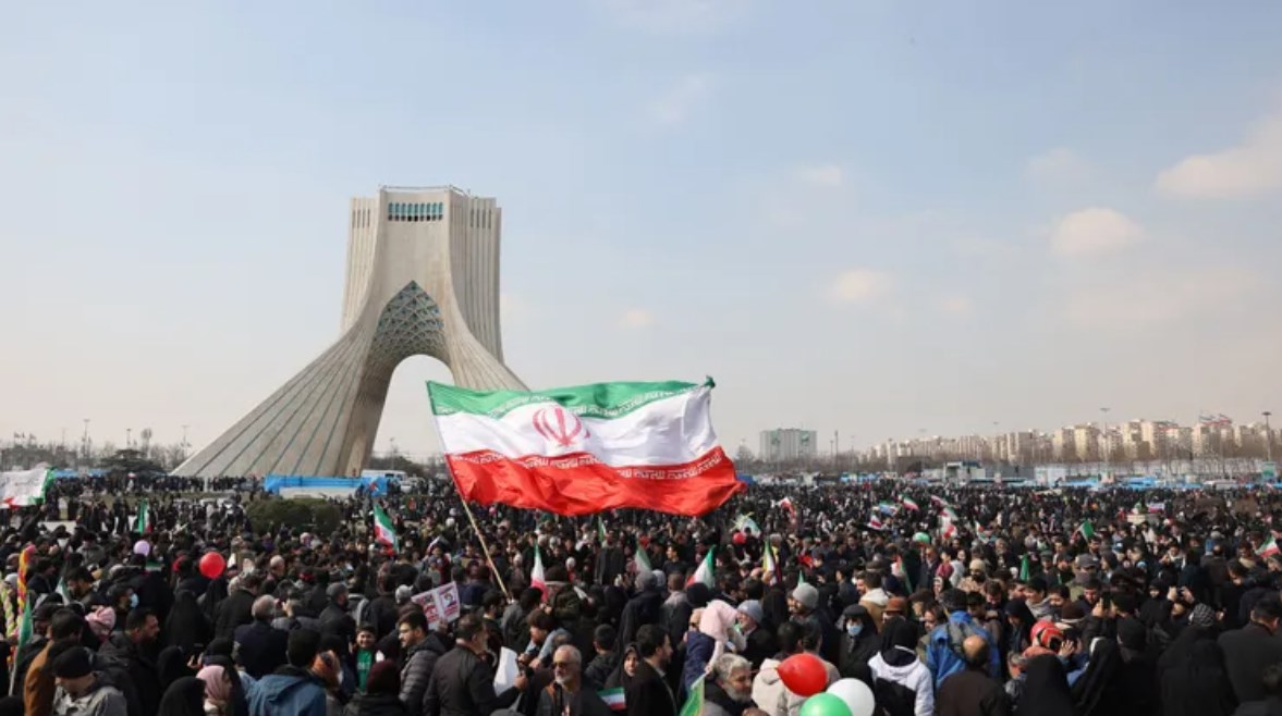 « Un massacre est en cours en Iran »… Près de 500 morts dans les manifestations contre la vie chère et le régime des Mollahs