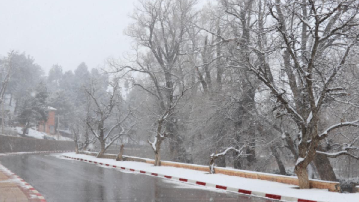 Alerte aux averses orageuses, chutes de neige et fortes rafales de vent