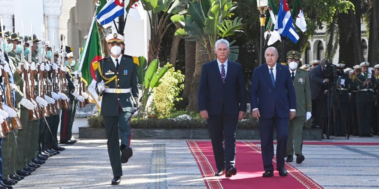 Après le Venezuela et l&rsquo;Iran, Cuba vacille. Alger face à l&rsquo;effet domino…
