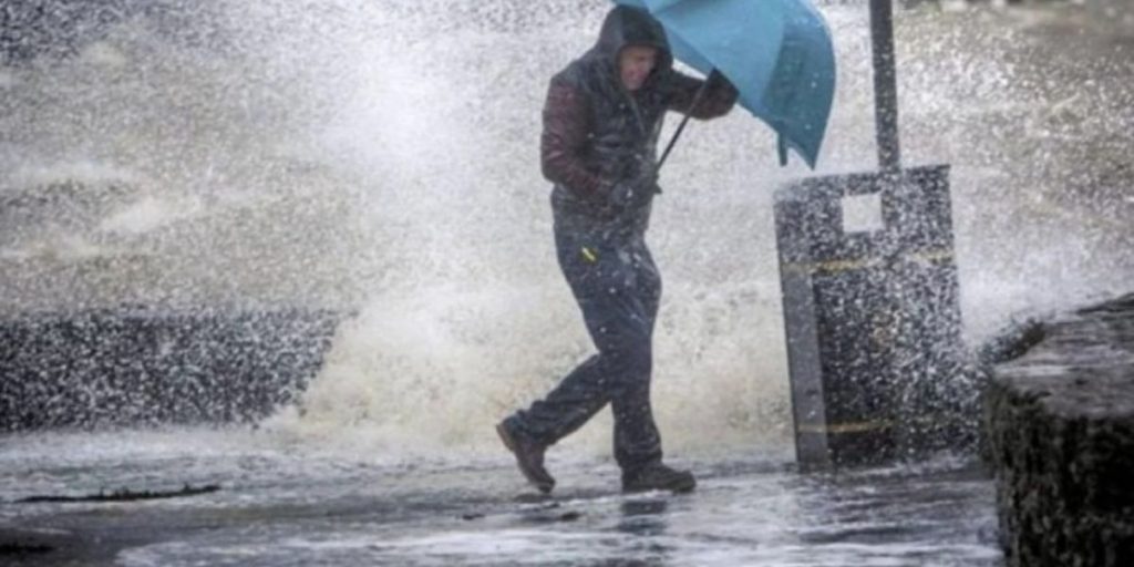 نشرة انذارية من مستوى يقظة “برتقالي” بعدد من المناطق المغربية