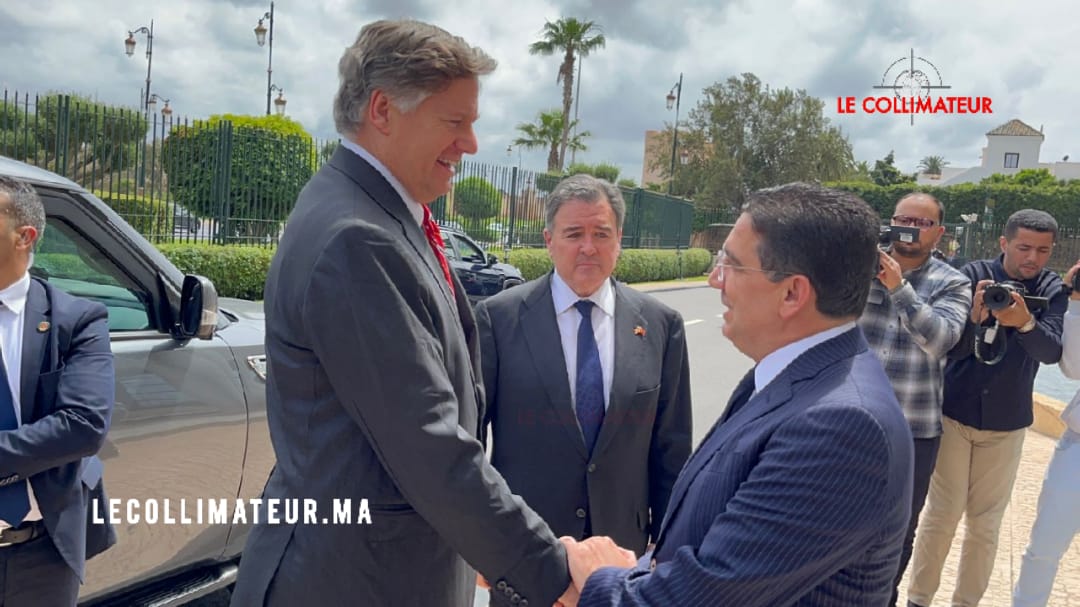En vidéo – L&rsquo;accueil du Secrétaire d’État américain adjoint, Christopher Landau, par M. Bourita à Rabat