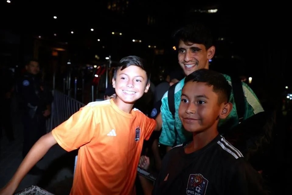 En images- Des aficionados mexicains à l&rsquo;accueil des Lions de l&rsquo;Atlas à Monterrey