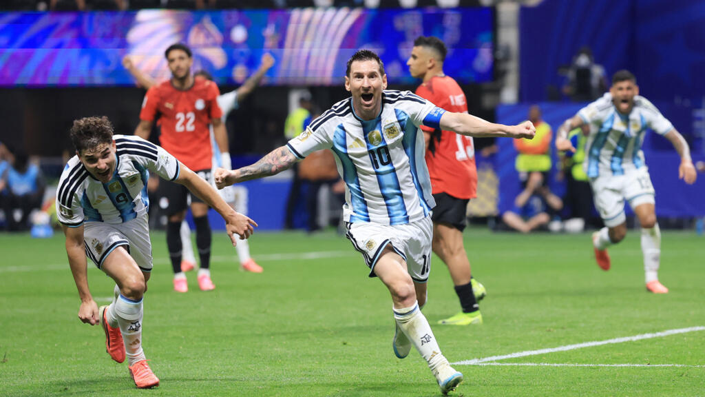 Une folle remontada ! L&rsquo;Argentine renverse l&rsquo;Égypte en un quart d&rsquo;heure et file en quarts de finale